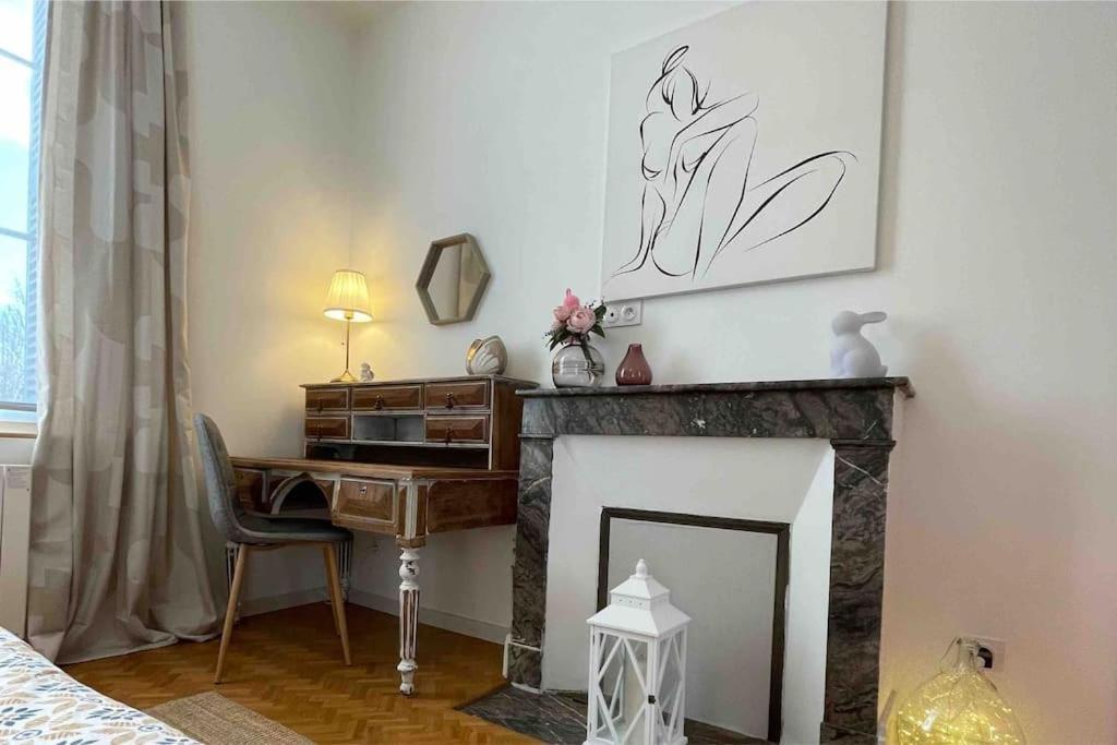 La Maison de Paulette Meuble de Tourisme 4 etoiles Neuvy-le-Roi Extérieur photo